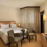 Hotel Nh Bologna Villanova 4*