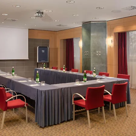 Hotell Nh Bologna Villanova Villanova Di Castenaso