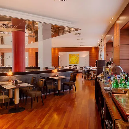 Hotell Nh Bologna Villanova 4*