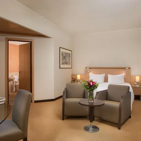 Nh Bologna Villanova Hotell