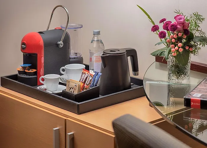 Nh Bologna Villanova 4*