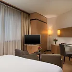 Hotell Nh Bologna Villanova 4*