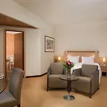 Nh Bologna Villanova Hotell