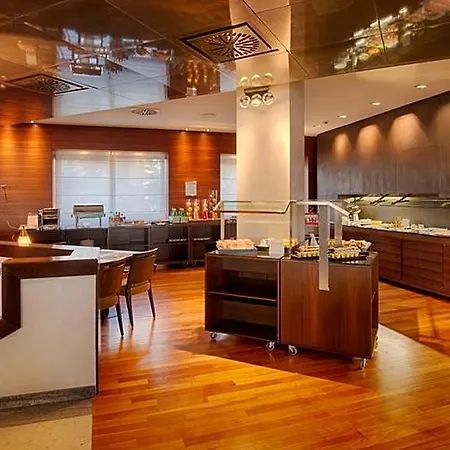 호텔 Nh 볼로냐 빌라노바 Villanova Di Castenaso