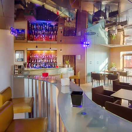 Hotel Nh Bologna Villanova 4*