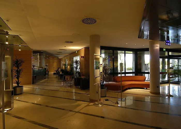 Hotel Nh Bologna Villanova 4*