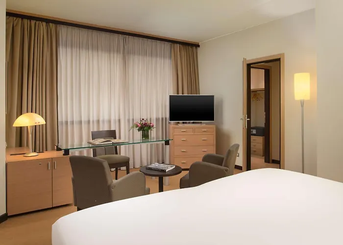 Nh Bologna Villanova 4* Villanova Di Castenaso