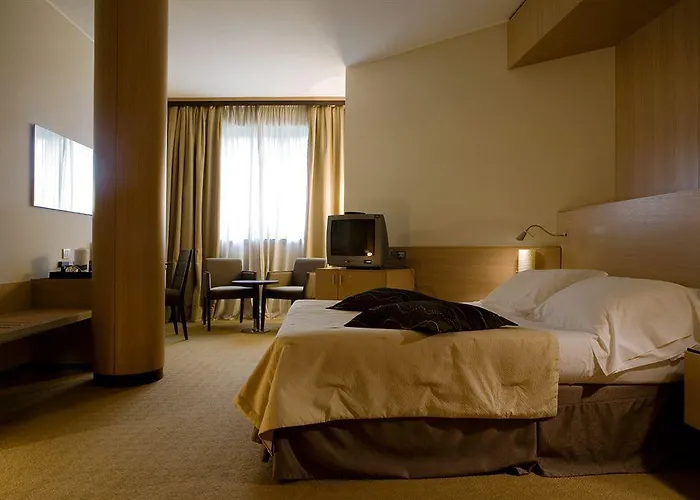 Nh Bologna Villanova Hotel Villanova Di Castenaso