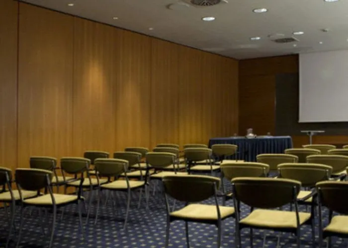 Nh Bologna Villanova 4* Villanova Di Castenaso