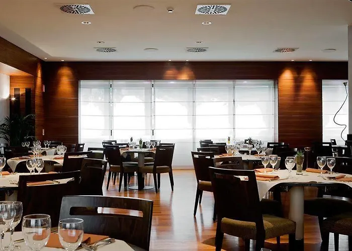 Nh Bologna Villanova 4*